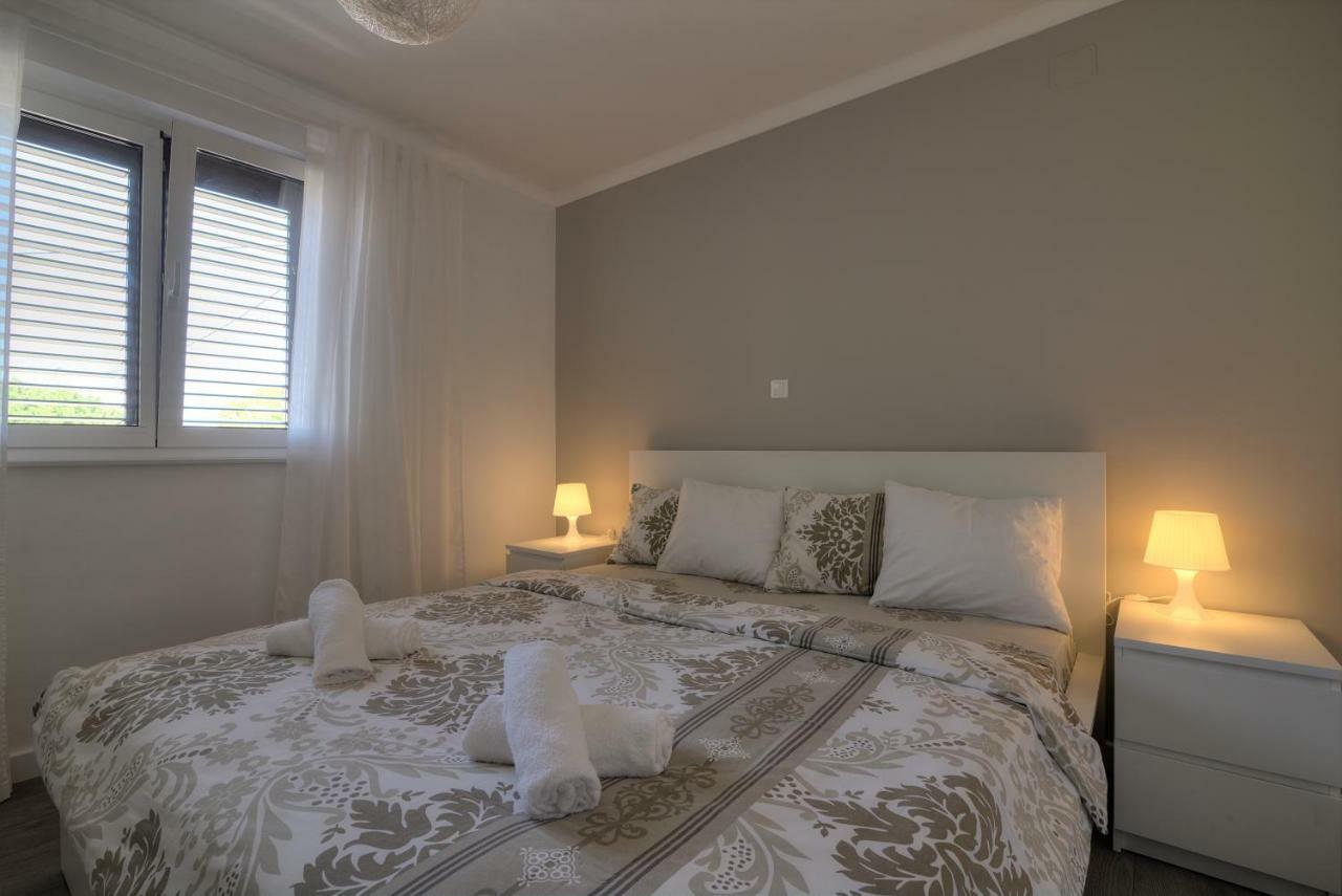 Apartment Franko セニ エクステリア 写真